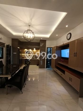 Hunian Mewah LB 200m2 Siap Huni Desain Elegan di Gading Serpong, Tangerang Hunian Mewah LB 200m2 Siap Huni Desain Elegan di Gading Serpong, Tangerang