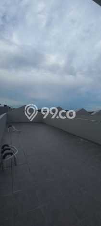 Ruko Dijual di Jakarta Barat LT 72m2 & LB 160m2 Lokasi Terbaik! Ruko Dijual di Jakarta Barat LT 72m2 & LB 160m2 Lokasi Terbaik!