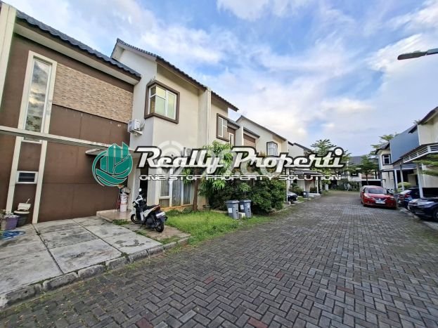 Rumah Modern 3 KT di Jatibening Bekasi Semi Furnished Rumah Modern 3 KT di Jatibening Bekasi Semi Furnished