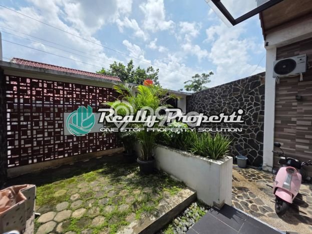 Rumah Minimalis 2 KT di Jatimakmur Bekasi Semi Furnished Rumah Minimalis 2 KT di Jatimakmur Bekasi Semi Furnished