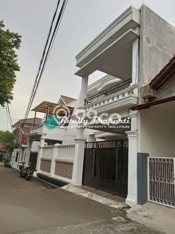 Jarang Ada! Rumah Sewa 5 Kamar Bagus Siap Huni Jatiwaringin Jarang Ada! Rumah Sewa 5 Kamar Bagus Siap Huni Jatiwaringin