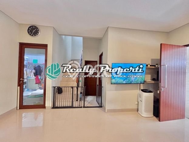 Rumah Modern 3 KT di Jatiwarna Bekasi Full Furnished Rumah Modern 3 KT di Jatiwarna Bekasi Full Furnished