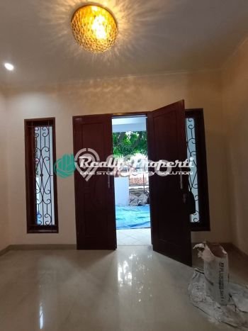 Rumah Sewa Bekasi LT 144m2 LB 244m2 Area Jaka Mulya Rumah Sewa Bekasi LT 144m2 LB 244m2 Area Jaka Mulya