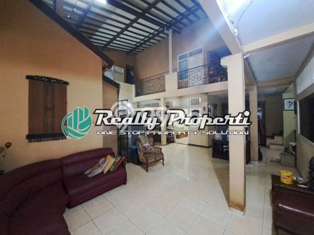 Rumah Luxury Modern Tanpa Renovasi di Jatiwaringin Bekasi Rumah Luxury Modern Tanpa Renovasi di Jatiwaringin Bekasi