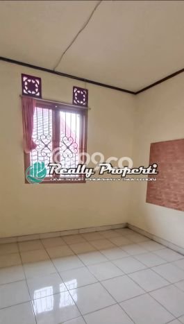 Dijual Rumah Premium dengan Fasilitas Sekitar Lengkap di Duren Sawit, Jakarta Timur Dijual Rumah Premium dengan Fasilitas Sekitar Lengkap di Duren Sawit, Jakarta Timur