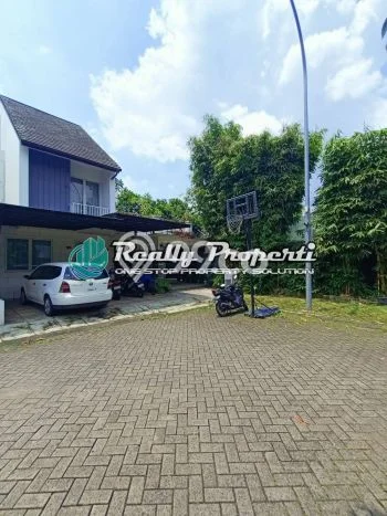 Jual Rumah Mewah Elegan Dengan View Eksklusif di Bambu Apus, Jakarta Timur Jual Rumah Mewah Elegan Dengan View Eksklusif di Bambu Apus, Jakarta Timur
