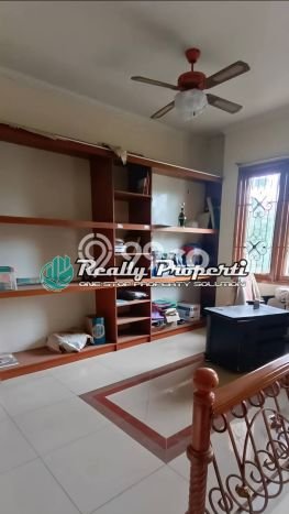 Dijual Rumah Premium dengan Fasilitas Sekitar Lengkap di Duren Sawit, Jakarta Timur Dijual Rumah Premium dengan Fasilitas Sekitar Lengkap di Duren Sawit, Jakarta Timur