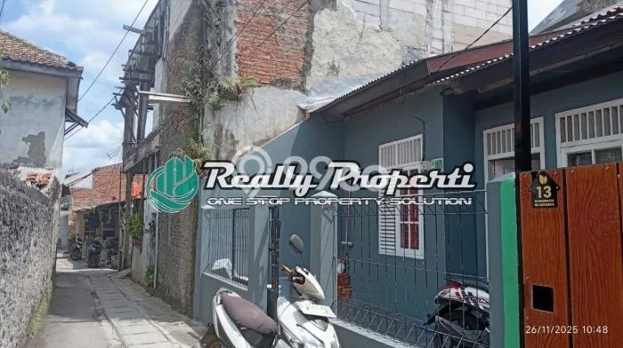 For Sale Hunian Rumah Nyaman 3 KT di Jatiwaringin, Bekasi For Sale Hunian Rumah Nyaman 3 KT di Jatiwaringin, Bekasi