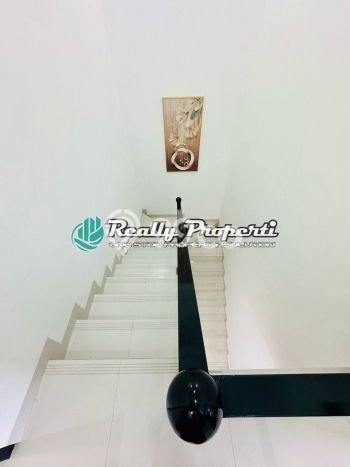 Dijual Cepat Rumah Bagus Siap Huni LB 105m2 di Kramat Jati, Jakarta Timur Dijual Cepat Rumah Bagus Siap Huni LB 105m2 di Kramat Jati, Jakarta Timur