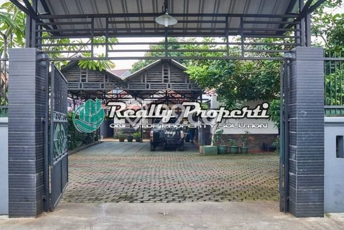 Rumah Luxury Modern Siap Huni di Bambu Apus Jakarta Timur Rumah Luxury Modern Siap Huni di Bambu Apus Jakarta Timur