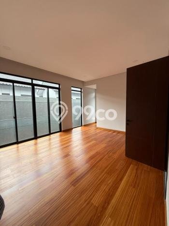 Rumah Elit Modern Tanpa Renovasi di Kota Baru Parahyangan Bandung Rumah Elit Modern Tanpa Renovasi di Kota Baru Parahyangan Bandung