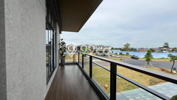 Hunian Elit LB 323m2 Siap Huni Desain Elegan di Summarecon Bekasi, Bekasi Hunian Elit LB 323m2 Siap Huni Desain Elegan di Summarecon Bekasi, Bekasi