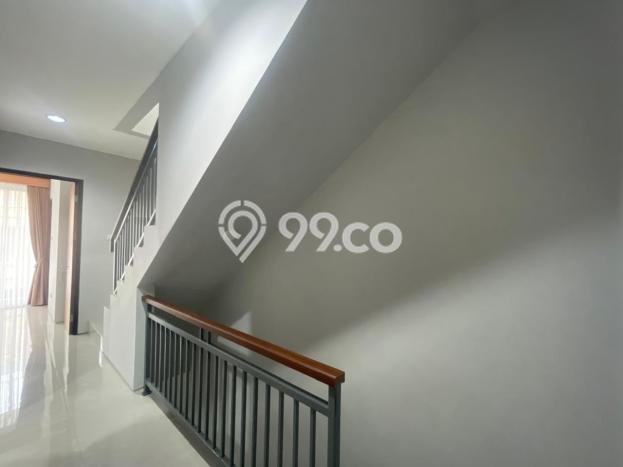 GOOD DEAL! Rumah di Grand Wisata, 4 KT, Siap Huni, LT 77m2m² LB 88m2m² GOOD DEAL! Rumah di Grand Wisata, 4 KT, Siap Huni, LT 77m2m² LB 88m2m²