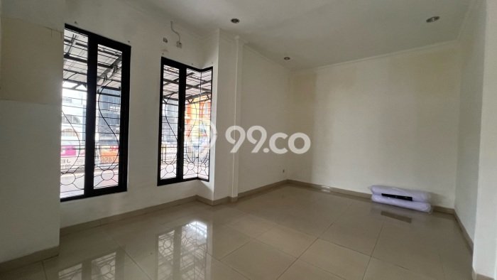 Rumah Luxury Modern Tanpa Renovasi di Galaxy Bekasi Rumah Luxury Modern Tanpa Renovasi di Galaxy Bekasi