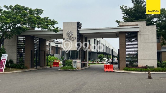 For Sale Hunian Rumah Terawat 3 Kamar di Summarecon Bekasi, Bekasi For Sale Hunian Rumah Terawat 3 Kamar di Summarecon Bekasi, Bekasi
