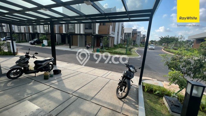 Rumah Luas Asri 5 KT Siap Huni di Summarecon Bekasi Bekasi Rumah Luas Asri 5 KT Siap Huni di Summarecon Bekasi Bekasi