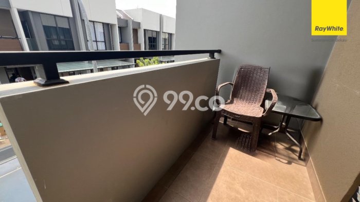 For Sale Hunian Rumah Terawat 5 KT di Summarecon Bekasi, Bekasi For Sale Hunian Rumah Terawat 5 KT di Summarecon Bekasi, Bekasi