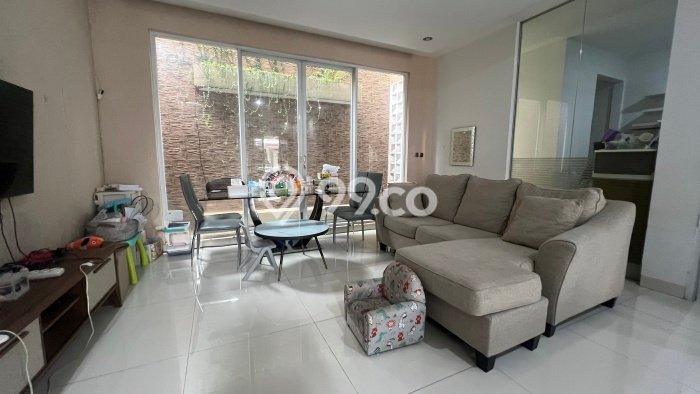 Rumah Luxury Modern Tanpa Renovasi di Summarecon Bekasi Bekasi Rumah Luxury Modern Tanpa Renovasi di Summarecon Bekasi Bekasi