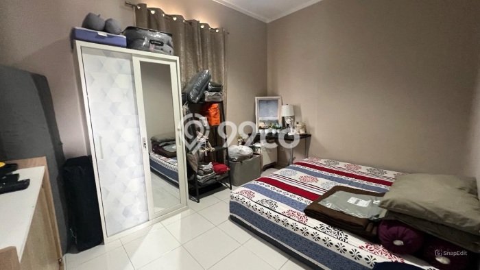Rumah Elit Modern Tanpa Renovasi di Summarecon Bekasi Bekasi Rumah Elit Modern Tanpa Renovasi di Summarecon Bekasi Bekasi