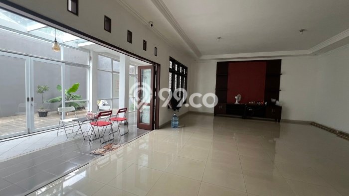 Ruko Bagus Dijual di Galaxy Bekasi Strategis Cocok untuk Kembangkan Bisnis Ruko Bagus Dijual di Galaxy Bekasi Strategis Cocok untuk Kembangkan Bisnis