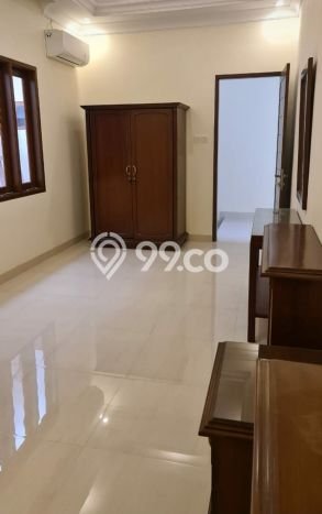 Rumah sewa siap pakai 3 Kamar Tidur di Pondok Indah, Jakarta Selatan Rumah sewa siap pakai 3 Kamar Tidur di Pondok Indah, Jakarta Selatan