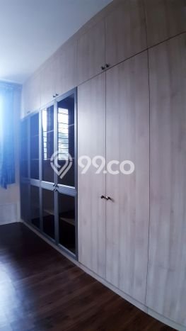 Rumah sewa siap huni 5 Kamar Tidur di Pondok Indah, Jakarta Selatan Rumah sewa siap huni 5 Kamar Tidur di Pondok Indah, Jakarta Selatan