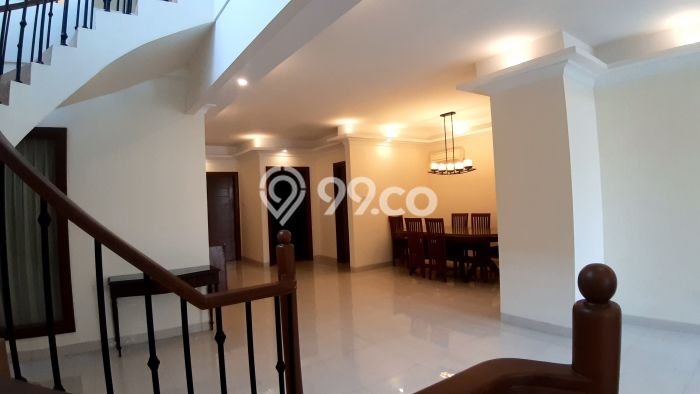 Rumah sewa siap pakai 3 Kamar Tidur di Pondok Indah, Jakarta Selatan Rumah sewa siap pakai 3 Kamar Tidur di Pondok Indah, Jakarta Selatan