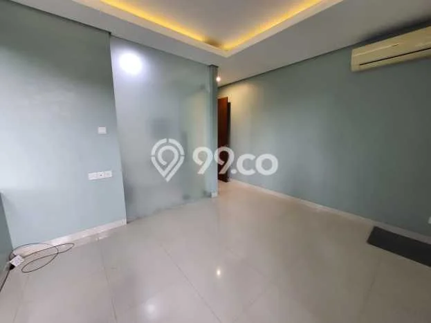 Lokasi terbaik! Rumah siap pakai dikontrakkan di Cilandak LB 200m2 Lokasi terbaik! Rumah siap pakai dikontrakkan di Cilandak LB 200m2