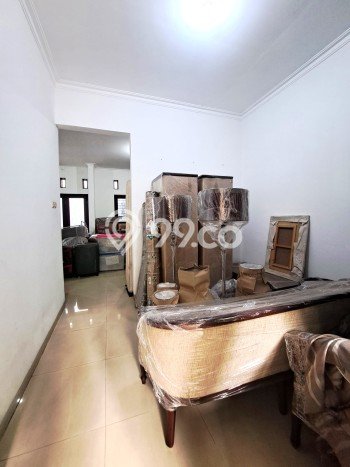 HARGA SPESIAL! Rumah Minimalis di Margonda, Depok, LT 203m² Bangunan 120m² NEGO! HARGA SPESIAL! Rumah Minimalis di Margonda, Depok, LT 203m² Bangunan 120m² NEGO!