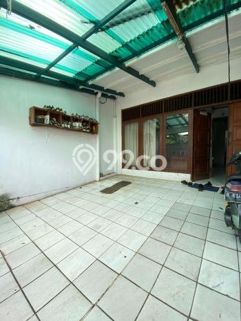 Rumah Modern Minimalis 4 Kamar Bisa Langsung Pindah di Cinere Rumah Modern Minimalis 4 Kamar Bisa Langsung Pindah di Cinere