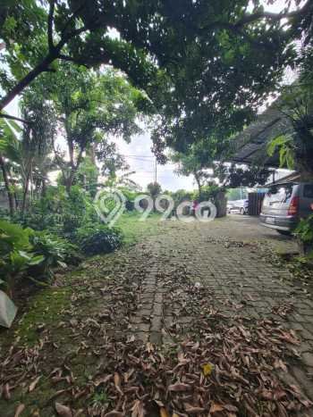 Tanah Dijual Lokasi Strategis di Depok dengan Luas 1100m2 Tanah Dijual Lokasi Strategis di Depok dengan Luas 1100m2