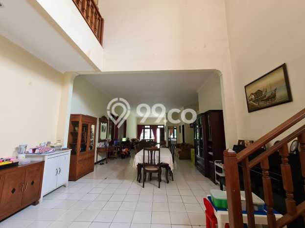 Hunian Eksklusif Siap Huni LT 369m2 di Cinere, Depok Hunian Eksklusif Siap Huni LT 369m2 di Cinere, Depok