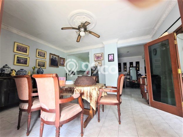 For Sale! Premium House LT 260m2 Desain Elegan di CIREUNDEU For Sale! Premium House LT 260m2 Desain Elegan di CIREUNDEU