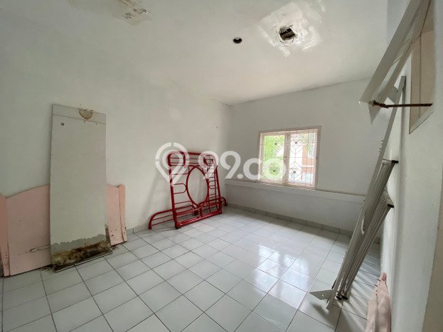 PROMO SPESIAL! Rumah Siap Huni area Cinere, LT 227m² LB 250m² PROMO SPESIAL! Rumah Siap Huni area Cinere, LT 227m² LB 250m²
