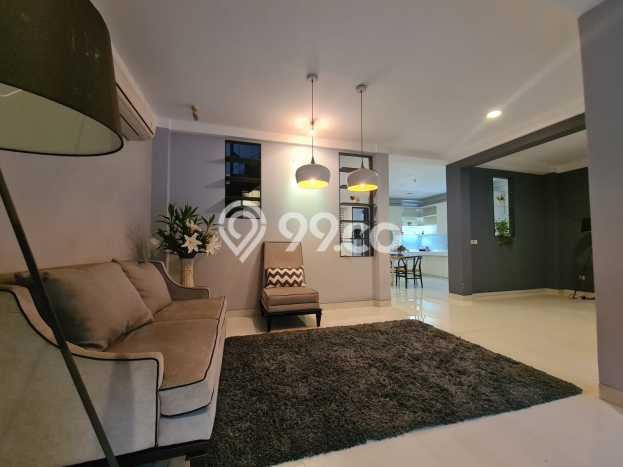Rumah Mewah LB 300m2 Siap Huni Desain Elegan di Pondok Indah, Jakarta Selatan Rumah Mewah LB 300m2 Siap Huni Desain Elegan di Pondok Indah, Jakarta Selatan