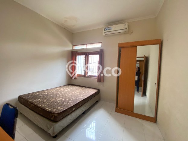 Komersial Dijual Lokasi Emas di Jatinegara Luas 120m2 Komersial Dijual Lokasi Emas di Jatinegara Luas 120m2