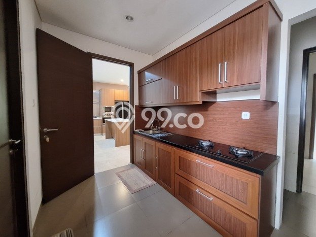 For Sale! Premium House LT 306m2 Desain Elegan di Lebak Bulus For Sale! Premium House LT 306m2 Desain Elegan di Lebak Bulus