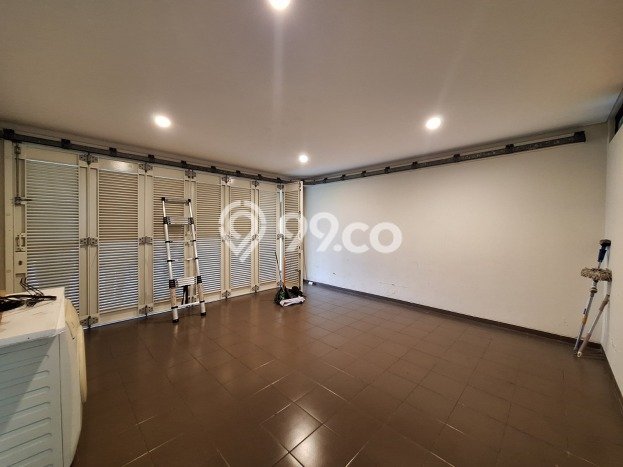 For Sale! Premium House LT 306m2 Desain Elegan di Lebak Bulus For Sale! Premium House LT 306m2 Desain Elegan di Lebak Bulus