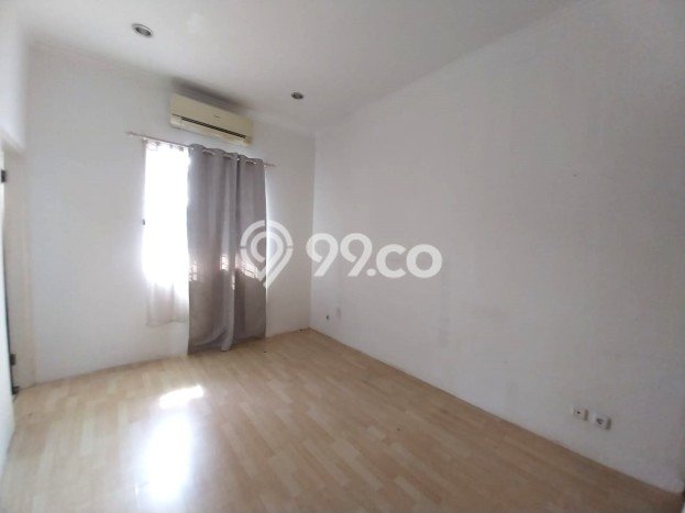Hunian Elit LB 200m2 Siap Pakai Desain Elegan di Lebak Bulus, Jakarta Selatan Hunian Elit LB 200m2 Siap Pakai Desain Elegan di Lebak Bulus, Jakarta Selatan