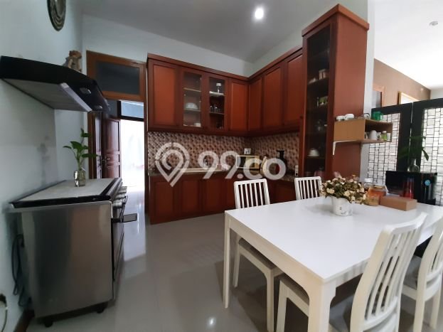 Rumah Luxury Modern Siap Huni di Mampang Jakarta Selatan Rumah Luxury Modern Siap Huni di Mampang Jakarta Selatan