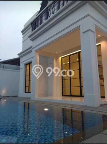Jual Rumah Mewah Elegan Dengan View Cantik di Kemang, Jakarta Selatan Jual Rumah Mewah Elegan Dengan View Cantik di Kemang, Jakarta Selatan