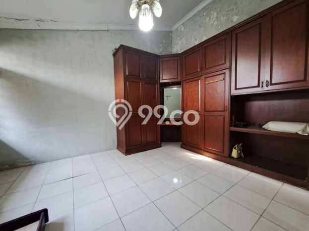 Dijual Rumah Premium dengan Fasilitas Sekitar Komplit di Cinere, Depok Dijual Rumah Premium dengan Fasilitas Sekitar Komplit di Cinere, Depok