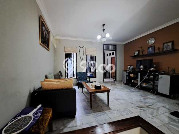 Dijual Rumah Premium dengan Fasilitas Sekitar Komplit di Cinere, Depok Dijual Rumah Premium dengan Fasilitas Sekitar Komplit di Cinere, Depok