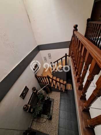 Siap Huni Rumah Mewah 5 Kamar di Cinere Dekat ke Mana Saja Siap Huni Rumah Mewah 5 Kamar di Cinere Dekat ke Mana Saja