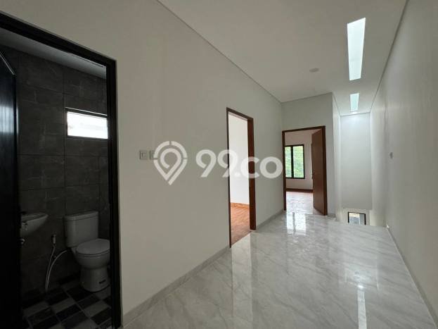 Rumah Modern Cantik 4 Kamar Siap Huni di Cinere Rumah Modern Cantik 4 Kamar Siap Huni di Cinere