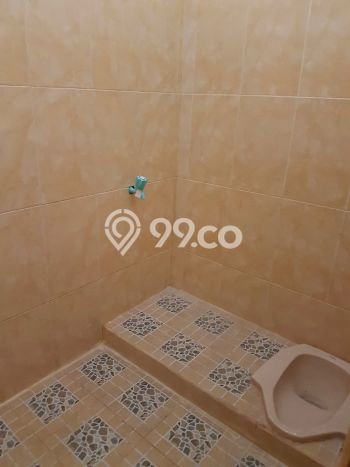 Unit Komersial Dijual di Jakarta Timur LT 338m2 & LB 400m2 Unit Komersial Dijual di Jakarta Timur LT 338m2 & LB 400m2