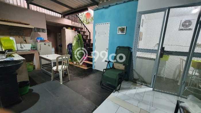 Rumah LT 140m2m² di Cinere, Depok - Akses Mudah Rumah LT 140m2m² di Cinere, Depok - Akses Mudah
