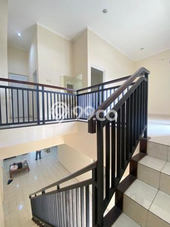 Dijual Rumah Eksklusif 4 KT di Cibubur, Jakarta Timur Dijual Rumah Eksklusif 4 KT di Cibubur, Jakarta Timur