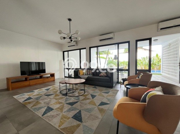 Rumah Mewah LB 265m2 Siap Huni Desain Elegan di Cipete, Jakarta Selatan Rumah Mewah LB 265m2 Siap Huni Desain Elegan di Cipete, Jakarta Selatan
