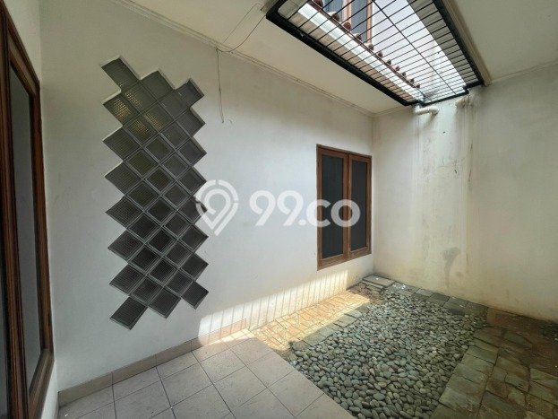 Dijual Rumah Luas Elegan Dengan View Cantik di Radio Dalam, Jakarta Selatan Dijual Rumah Luas Elegan Dengan View Cantik di Radio Dalam, Jakarta Selatan